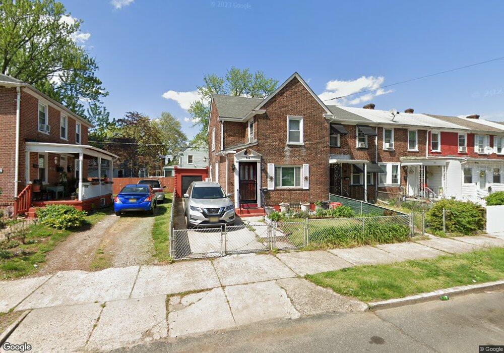 975 Trent Rd, Camden, NJ 08104 - photo 1