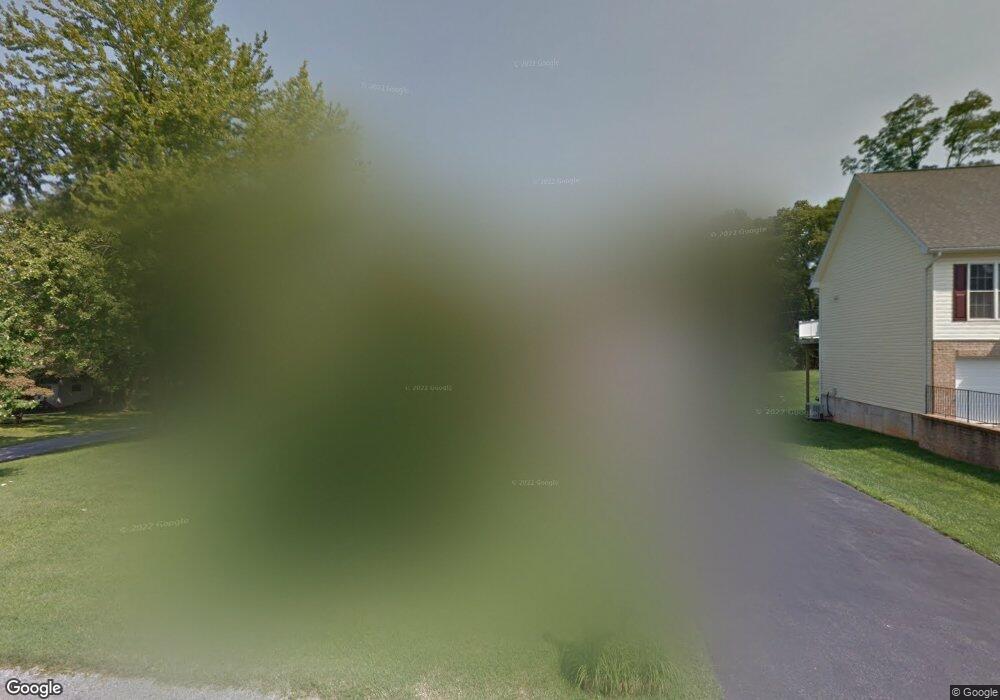 13813 Woodland Heights Dr, Hagerstown, MD 21742 - photo 1