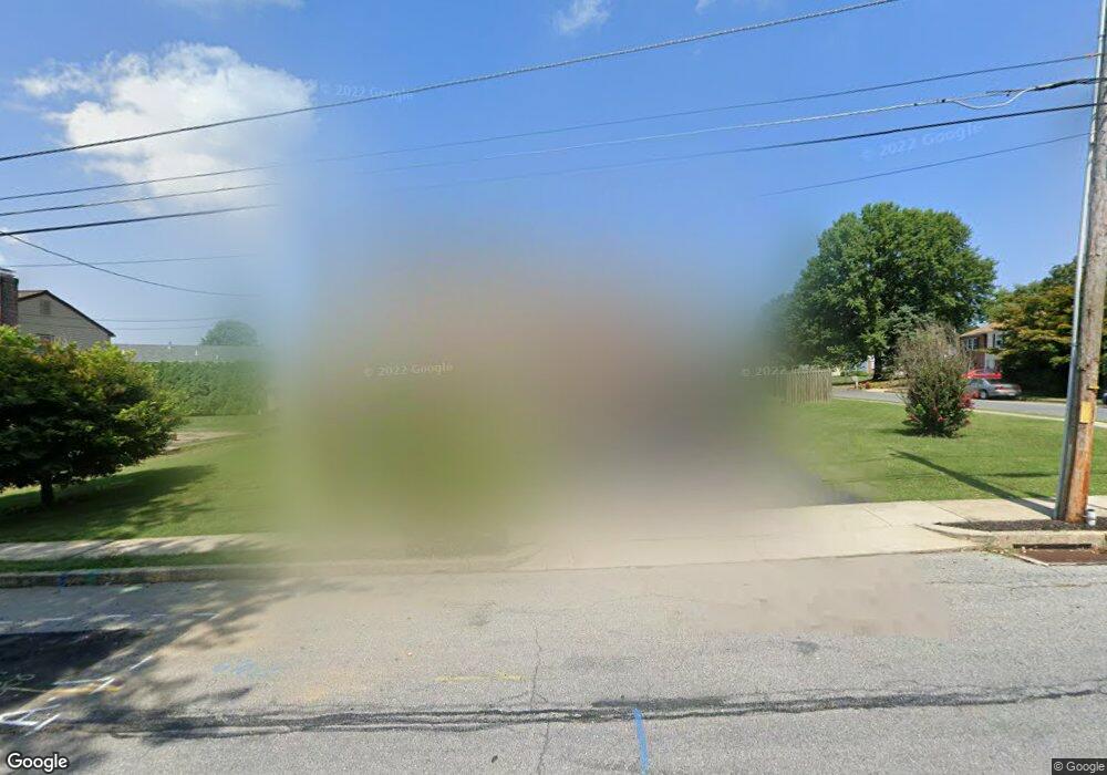 1101 Whitner Rd, Reading, PA 19605 - photo 1