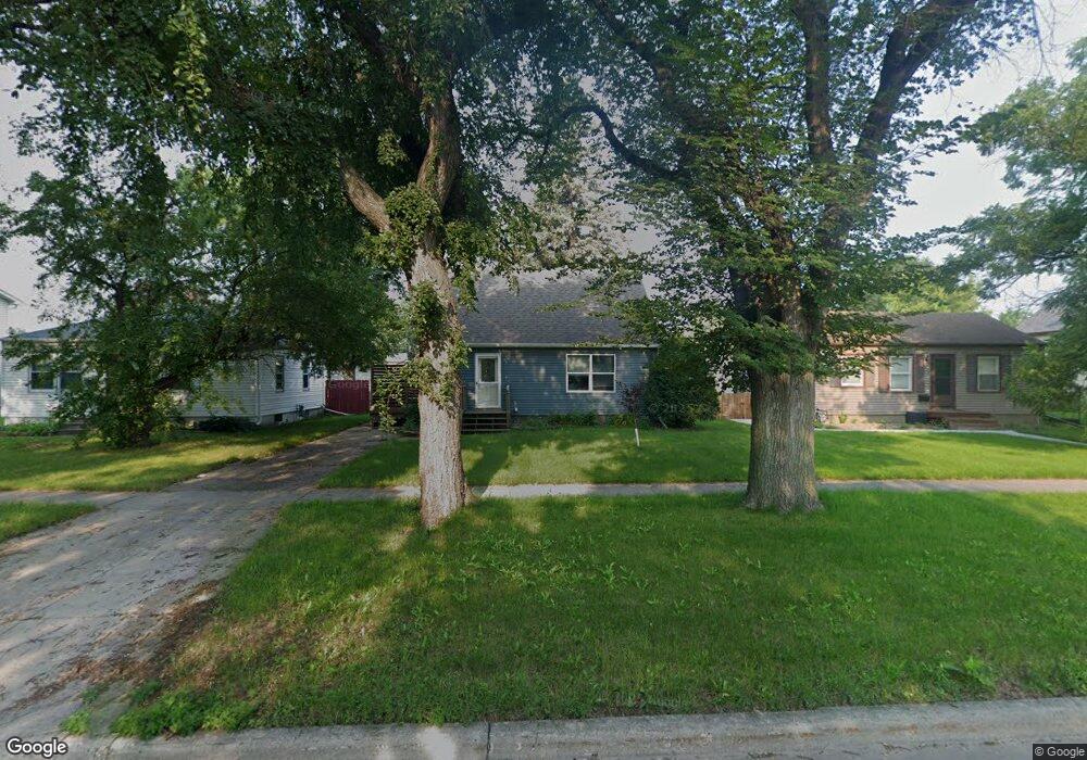 1626 10th St N, Fargo, ND 58102 - photo 1
