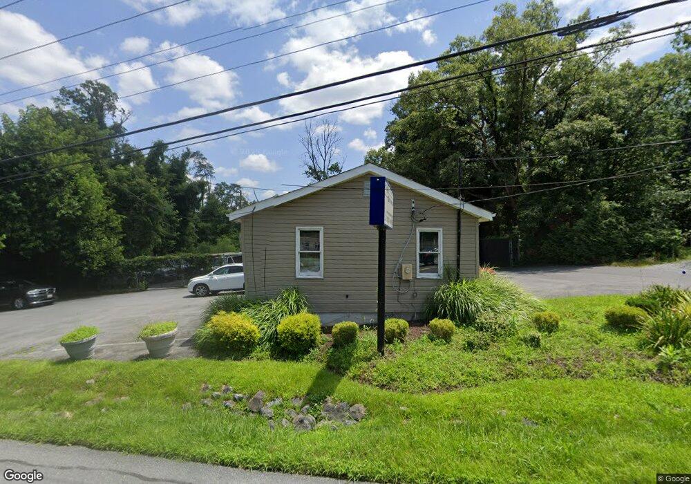 10509 Lanham Severn Rd, Lanham, MD 20706 - photo 1