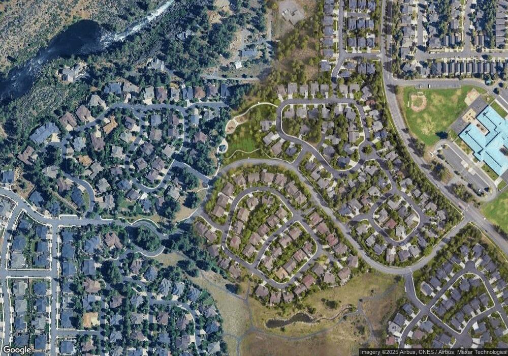 19533 Sugar Mill Loop, Bend, OR 97702 - photo 1