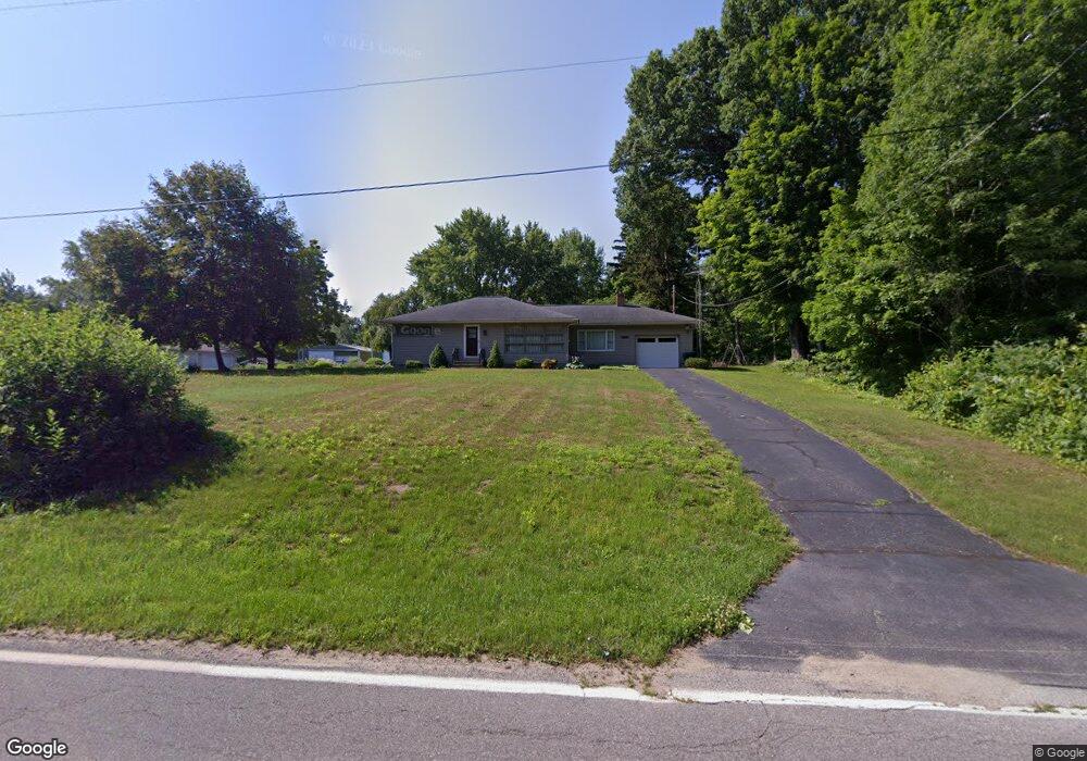 6552 Warren Woods Rd, Three Oaks, MI 49128 - photo 1