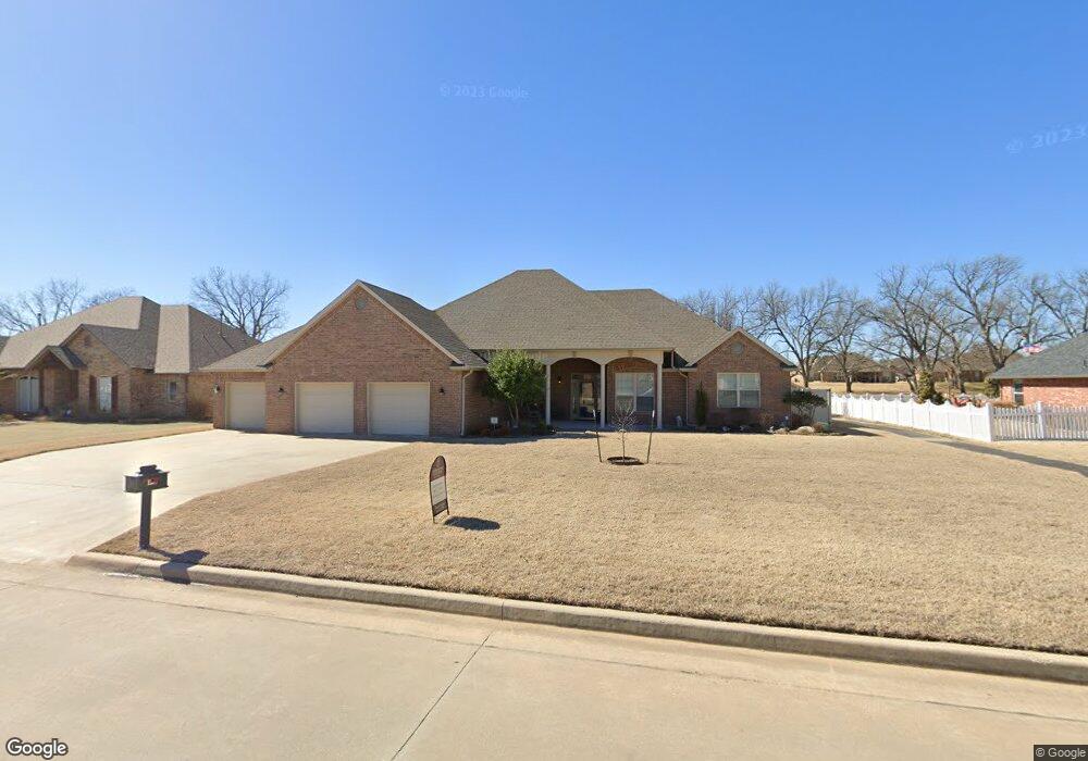 1508 Windmill Ridge, Shawnee, OK 74804 - photo 1