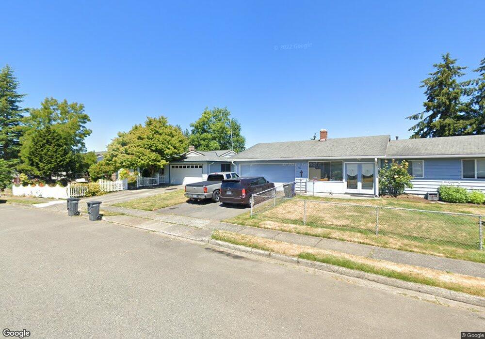 1422 S 276th Place, Des Moines, WA 98198 - photo 1