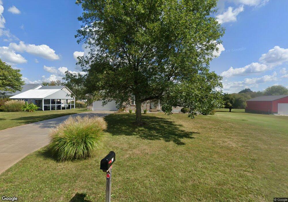 300 Woodland Ave, Mount Washington, KY 40047 - photo 1
