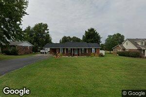 68 Nelson St, Clay, KY 42404