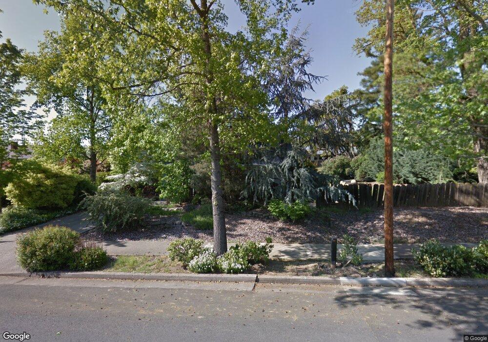 214 NE Mead St, Grants Pass, OR 97526 - photo 1