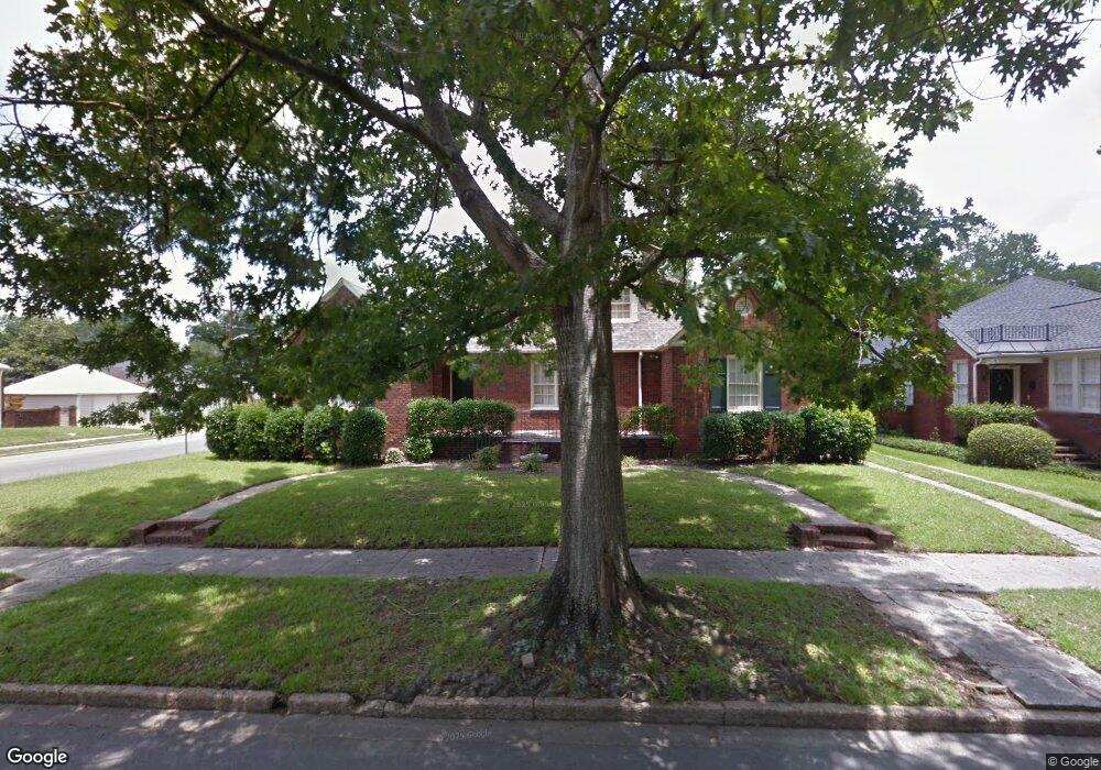 402 E 52nd St, Savannah, GA 31405 - photo 1