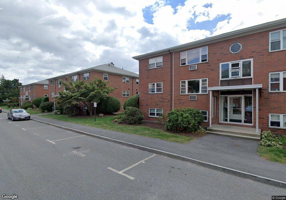 32 Whitman Rd unit 2-1, Waltham, MA 02453 - photo 1