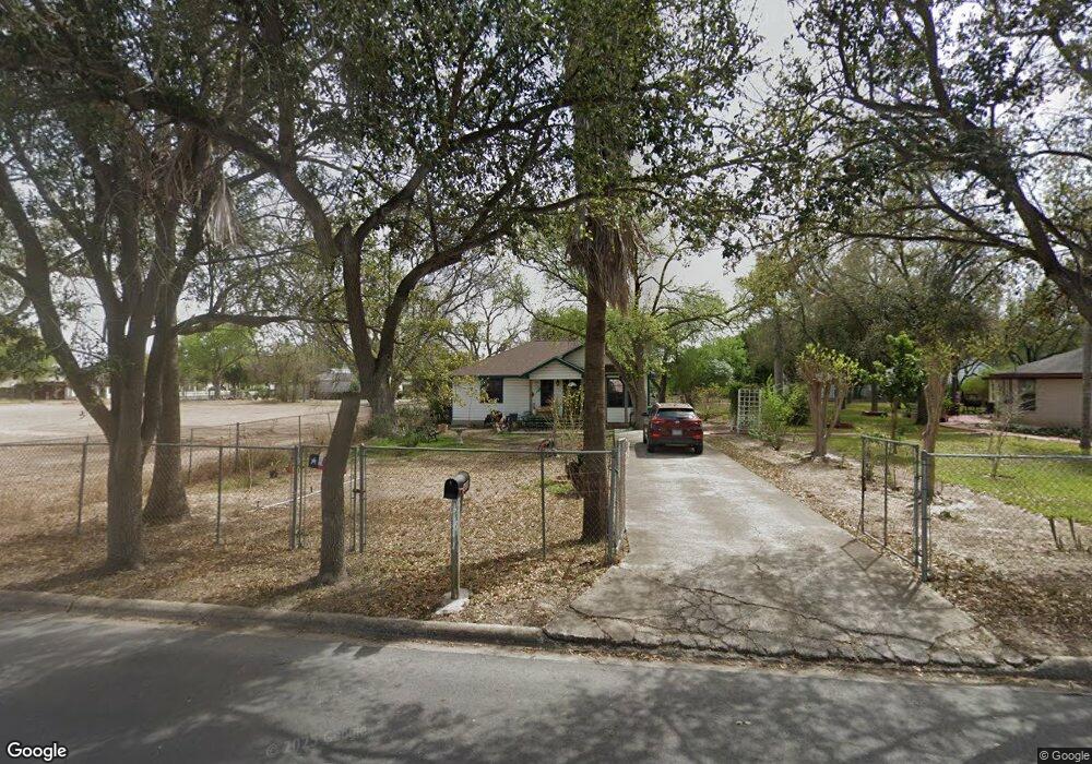 413 W Park Ave, Pharr, TX 78577 - photo 1