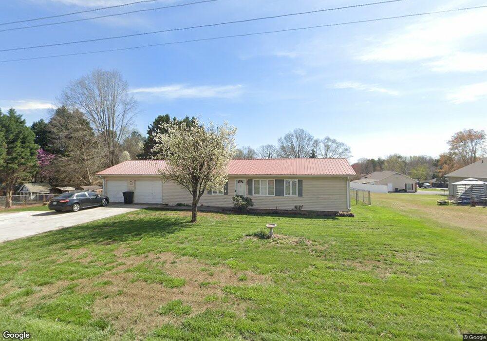 169 Scotts Creek Rd, Statesville, NC 28625 - photo 1