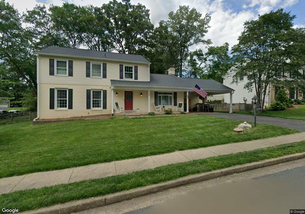 5338 Ellzey Dr, Fairfax, VA 22032 - photo 1