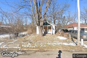 225 E Russell Ave, Flint, MI 48505