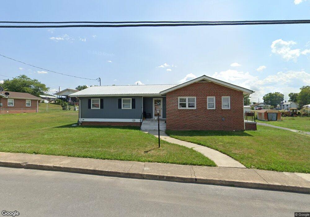 209 Jefferson St, Moorefield, WV 26836 - photo 1