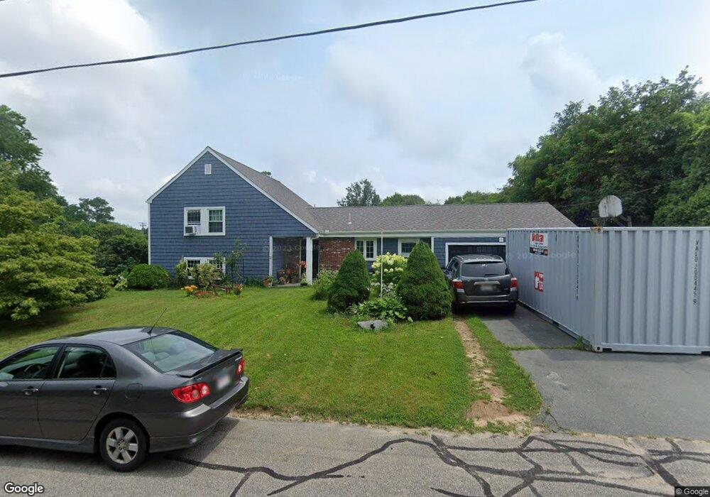 5 Joshua Weeks Ln, South Dartmouth, MA 02748 - photo 1