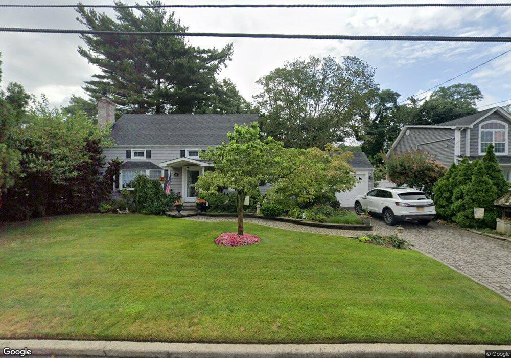 987 Old Britton Rd, North Bellmore, NY 11710 - photo 1