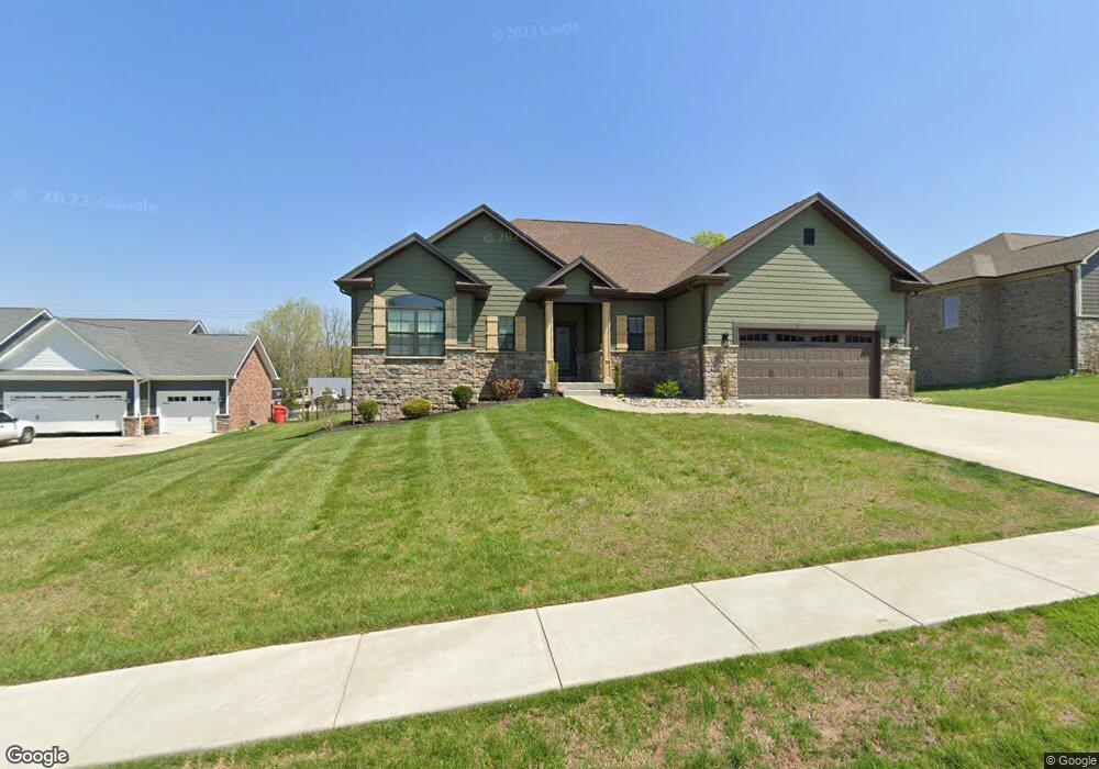 1038 Catalpa Dr, Georgetown, IN 47122 - photo 1