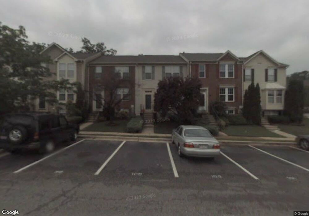 8514 Pine Meadows Dr, Odenton, MD 21113 - photo 1