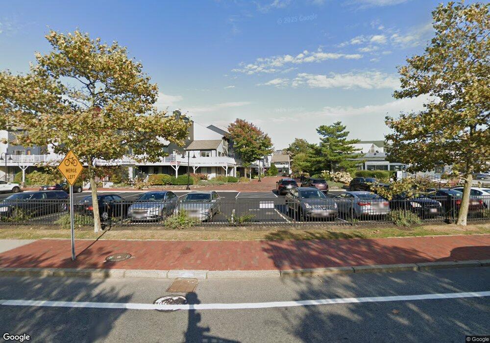 230 Goddard Row, Newport, RI 02840 - photo 1