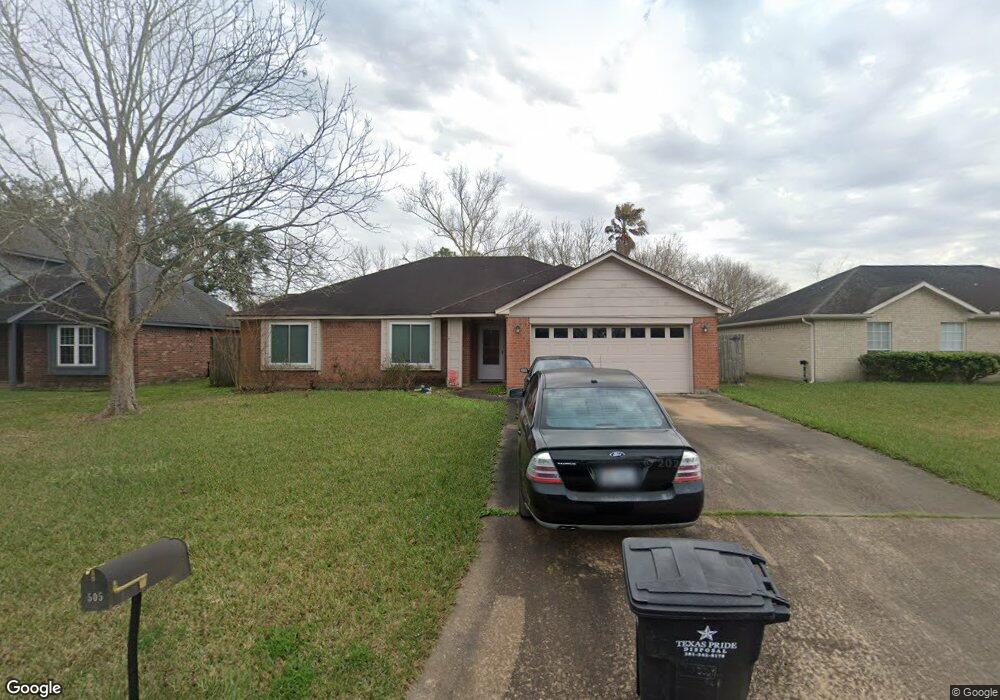 505 Dovedale Ln, Alvin, TX 77511 - photo 1