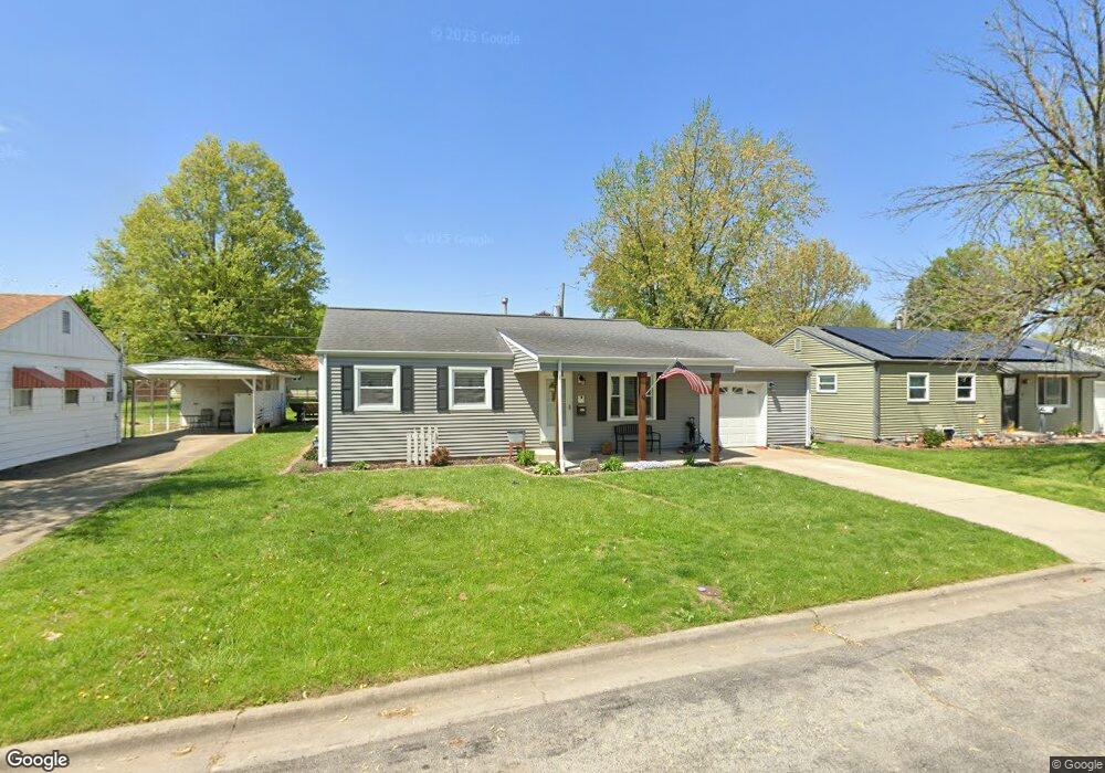 115 Debruler Dr, Lincoln, IL 62656 - photo 1