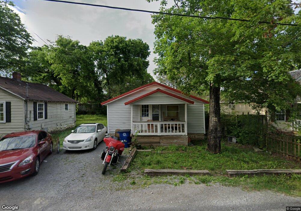 105 Bird St, Shelbyville, TN 37160 - photo 1