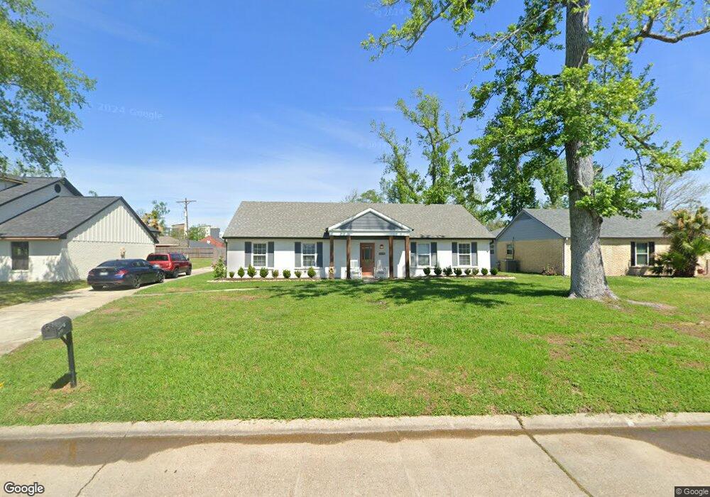 1440 N Chateau Cir, Lake Charles, LA 70605 - photo 1