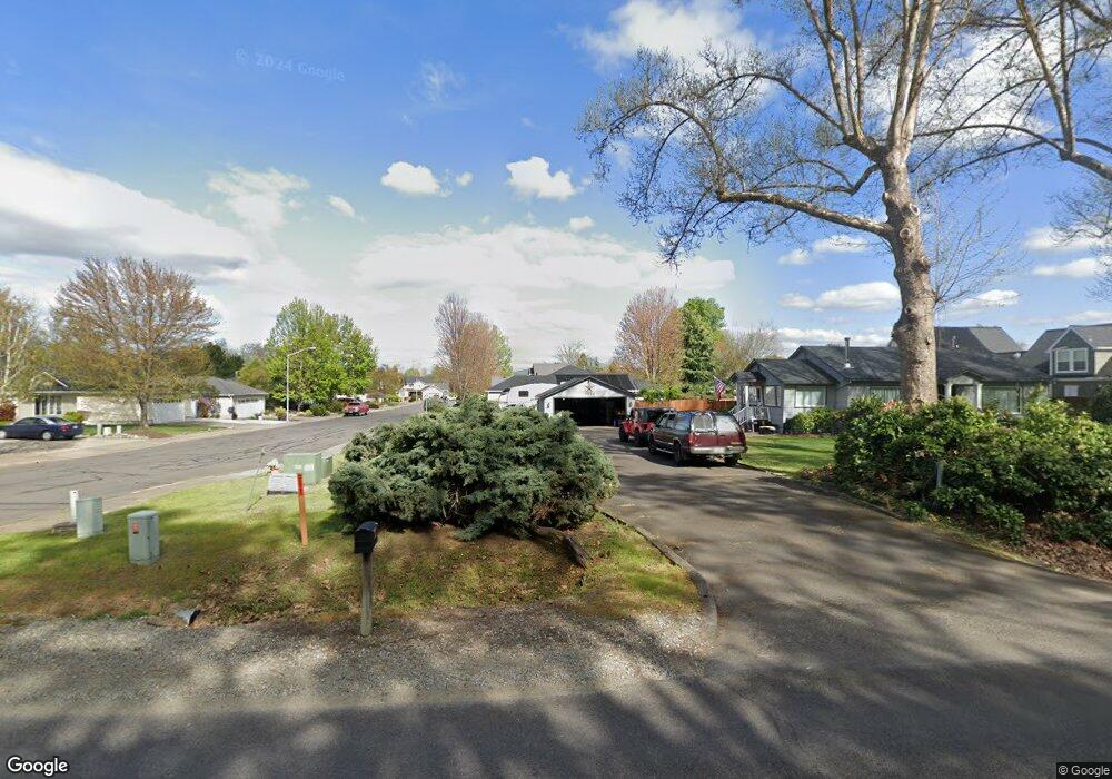 3834 Grant Rd, Central Point, OR 97502 - photo 1