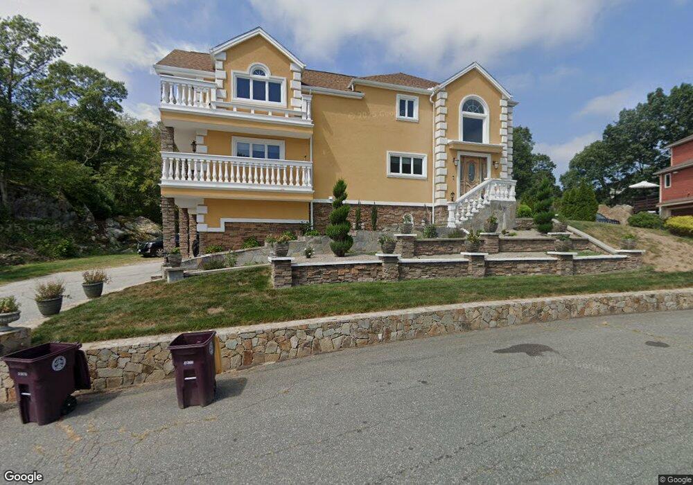 74 Concannon Cir, Weymouth, MA 02188 - photo 1