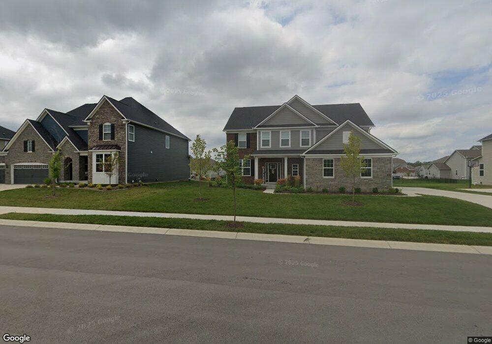 13032 Deer Bank Rd, Fishers, IN 46037 - photo 1