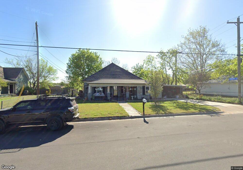 313 S Rusk St, Weatherford, TX 76086 - photo 1