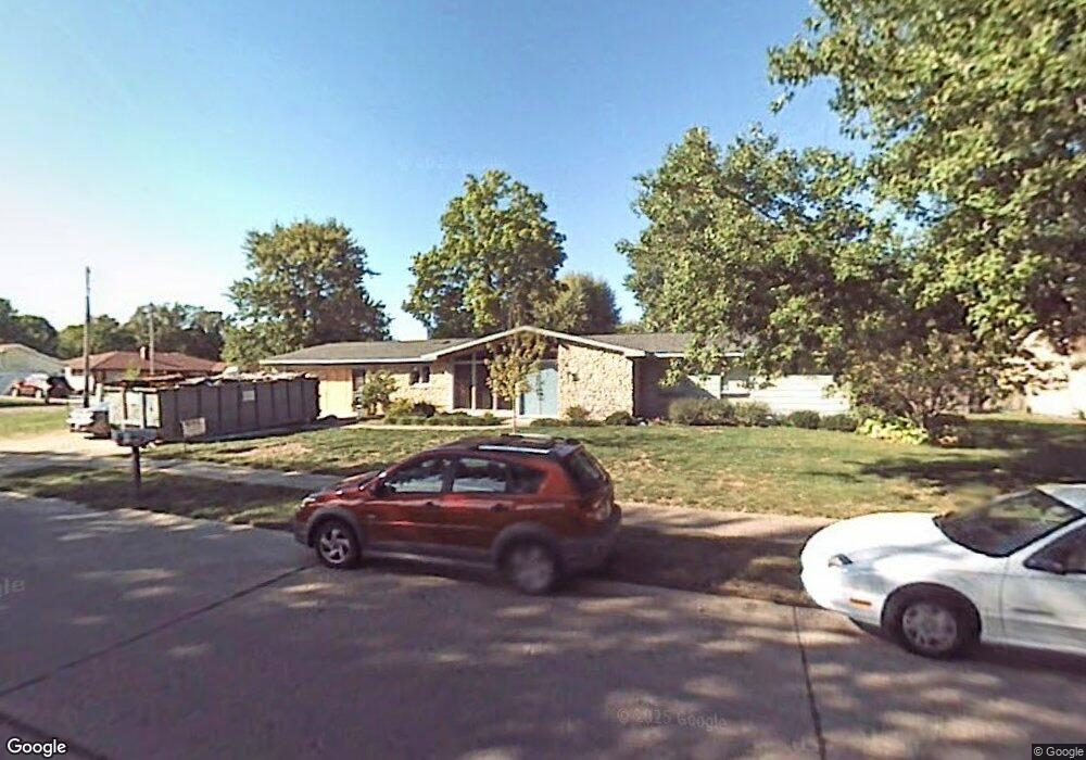 3212 W Twickingham Dr, Muncie, IN 47304 - photo 1