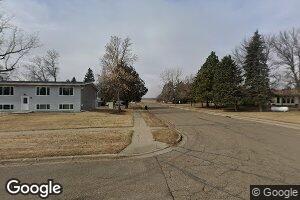 303 Lakota Ave, Center, ND 58530