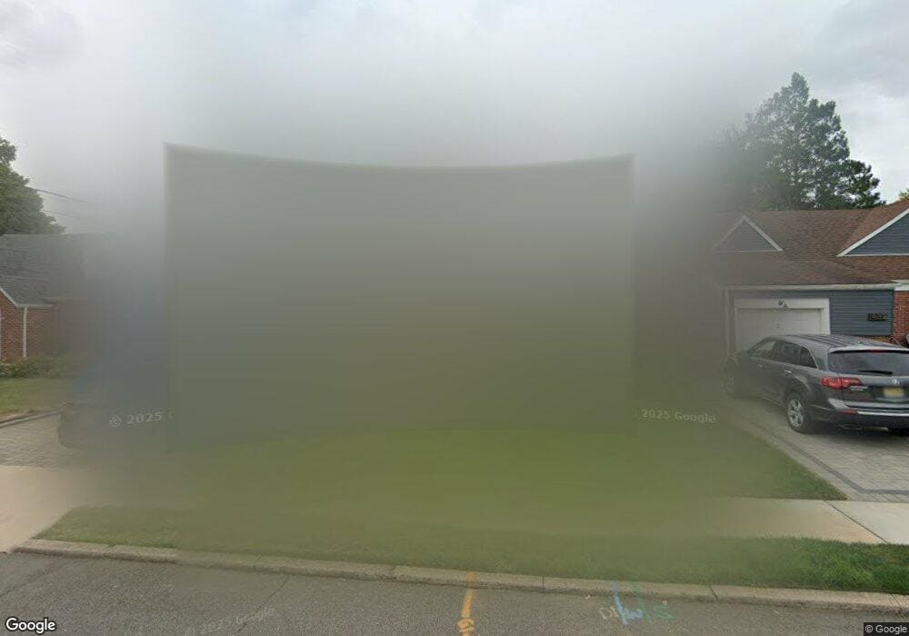 4-28 Grunauer Place unit 1X, Fair Lawn, NJ 07410 - photo 1