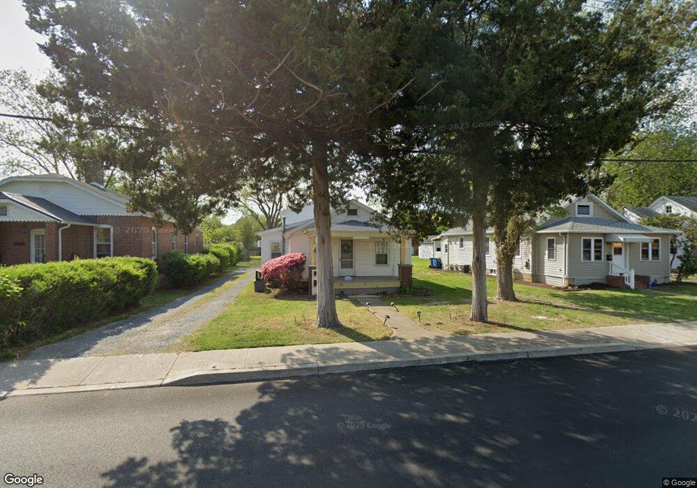 24 N Caesar Rodney Ave, Wyoming, DE 19934 - photo 1