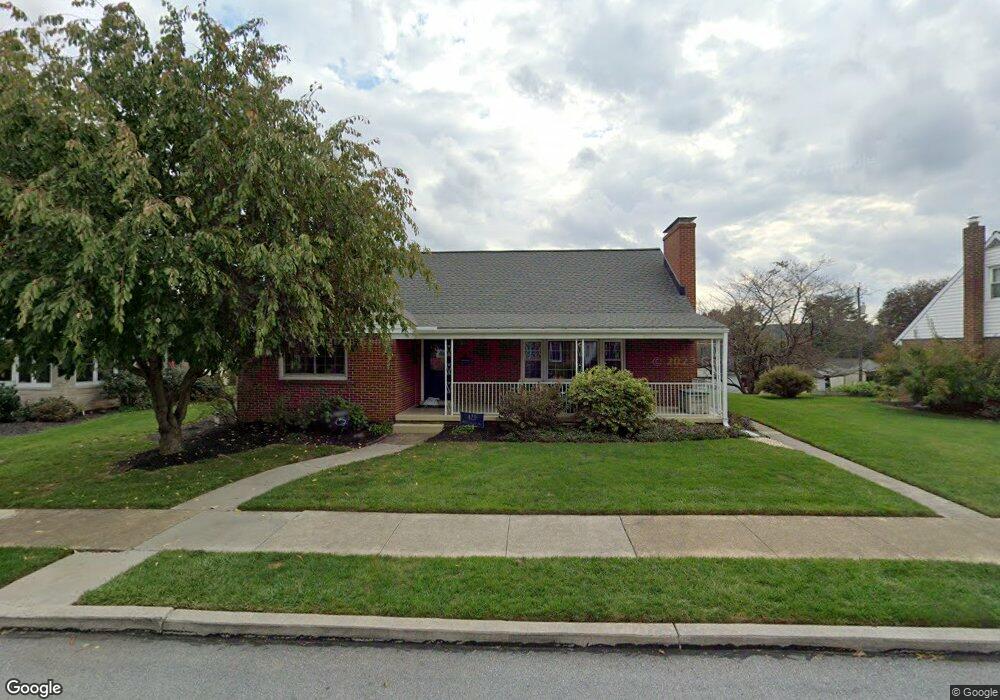 420 W Caracas Ave, Hershey, PA 17033 - photo 1