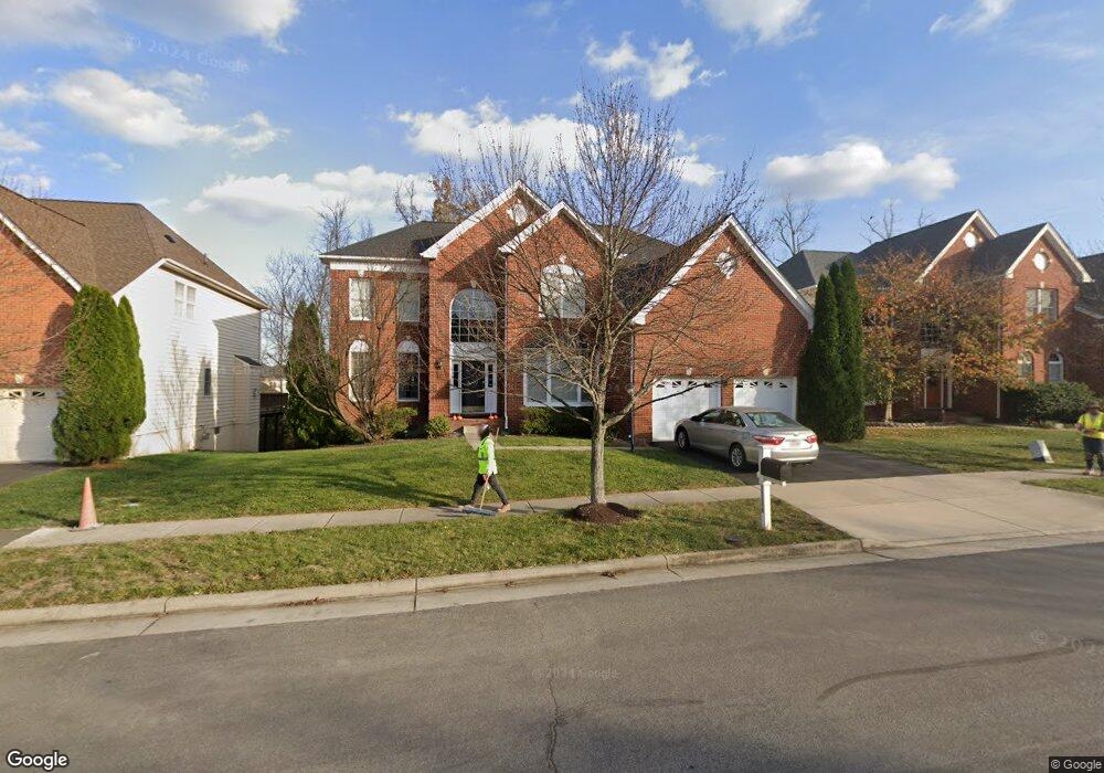 25298 Justice Dr, Chantilly, VA 20152 - photo 1