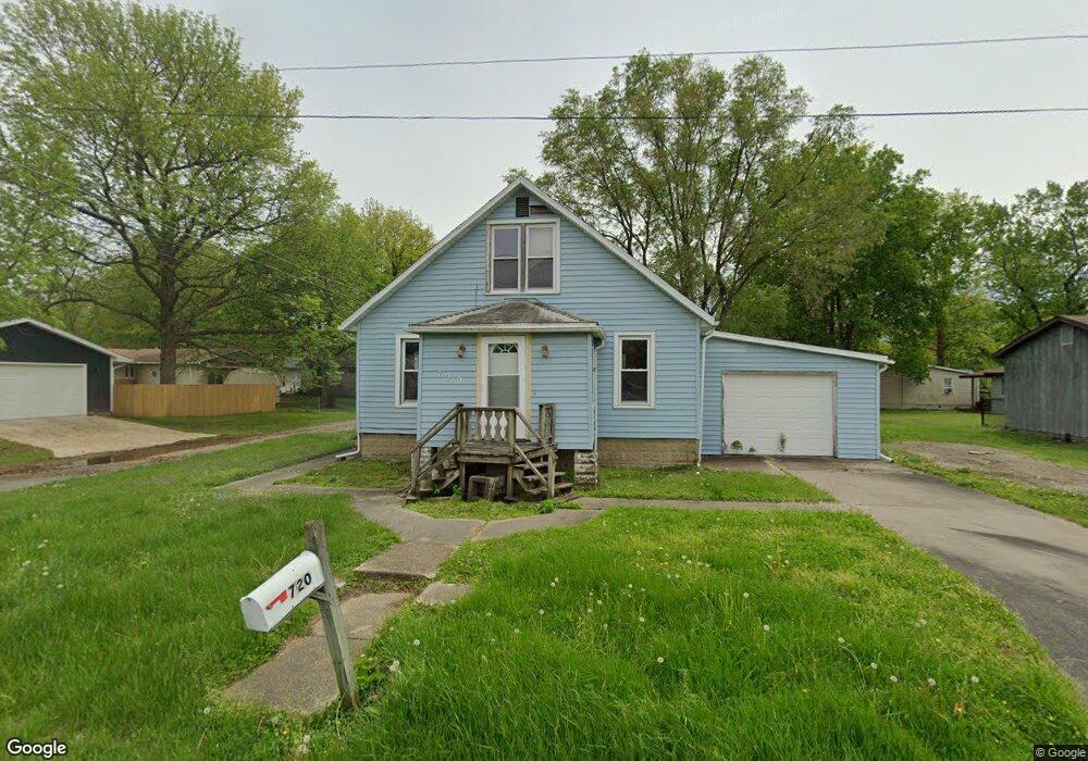 720 S Hamilton St, Lincoln, IL 62656 - photo 1