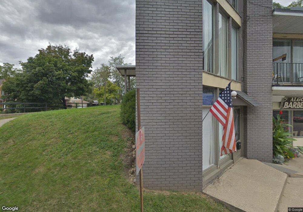 210 E Algonquin Rd, Algonquin, IL 60102 - photo 1