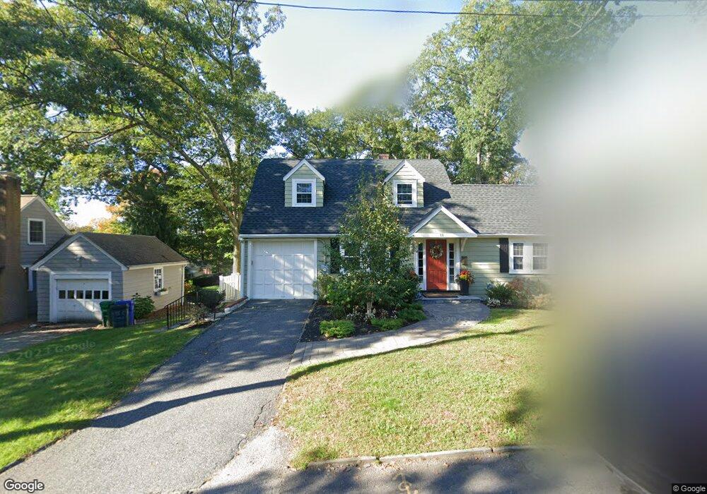 11 Tamarac Rd, Newton Upper Falls, MA 02464 - photo 1