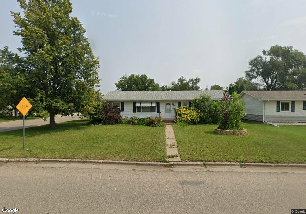 1322 4th Ave NE, Jamestown, ND 58401 - photo 1