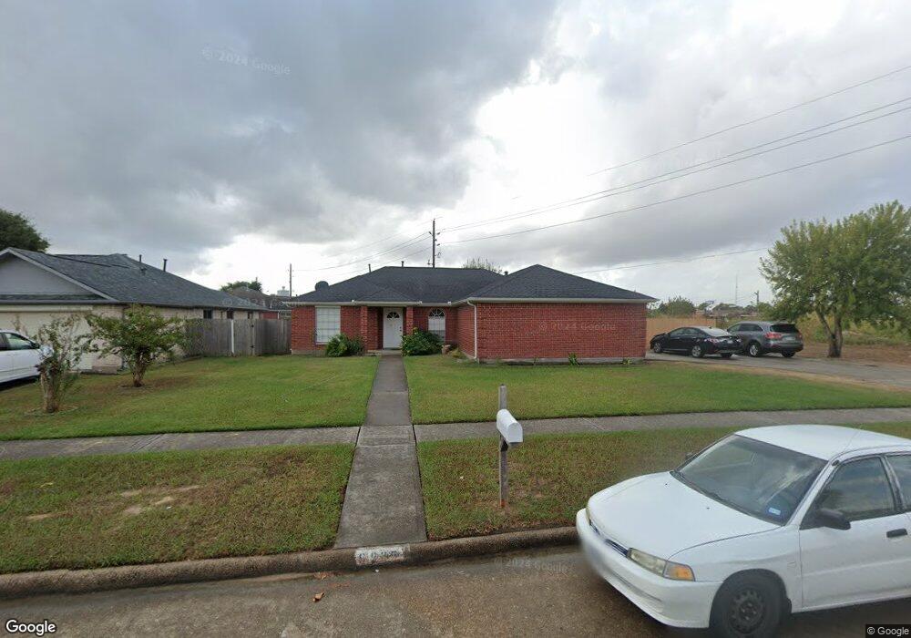 6935 Vickie Springs Ln, Houston, TX 77086 - photo 1