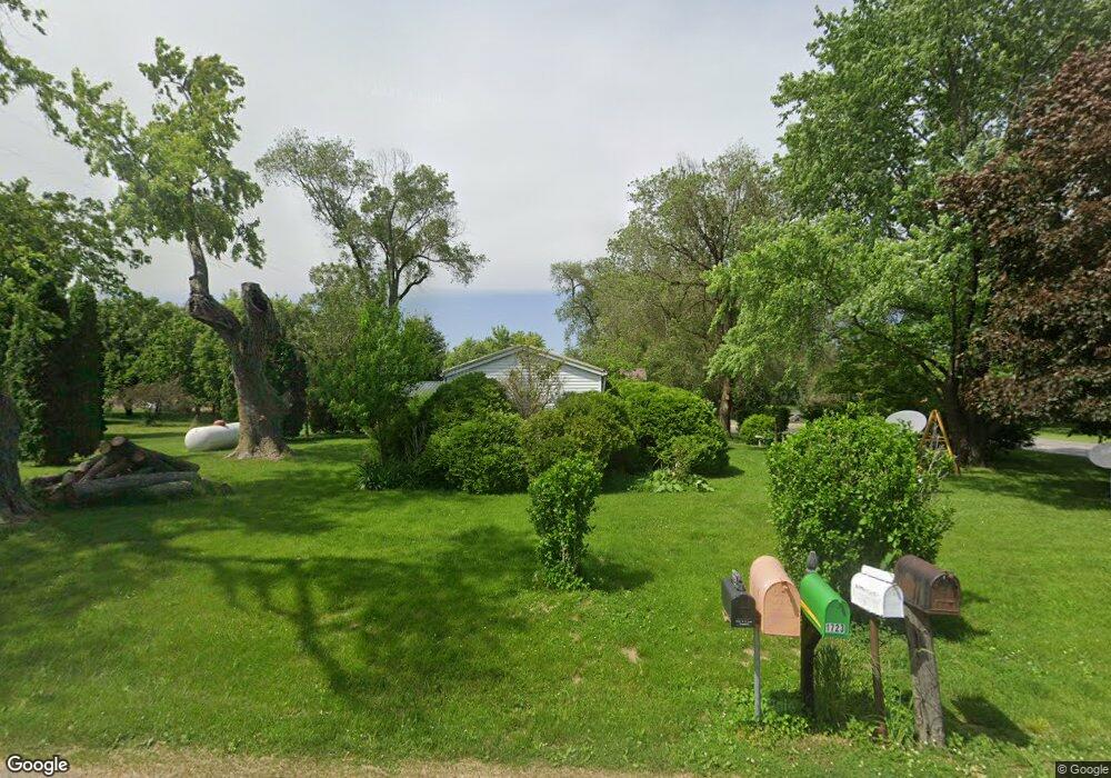 1724 E County Road 700 N, Tuscola, IL 61953 - photo 1