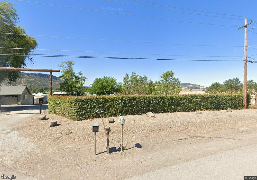 2826 Kirtland Rd, Central Point, OR 97502 - photo 1