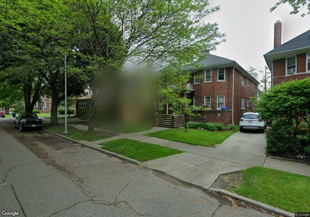 1015 Beaconsfield Ave unit 1017, Grosse Pointe Park, MI 48230 - photo 1