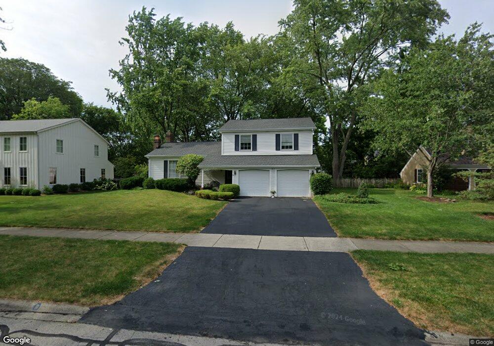 413 Tanglewood Ln, Naperville, IL 60563 - photo 1