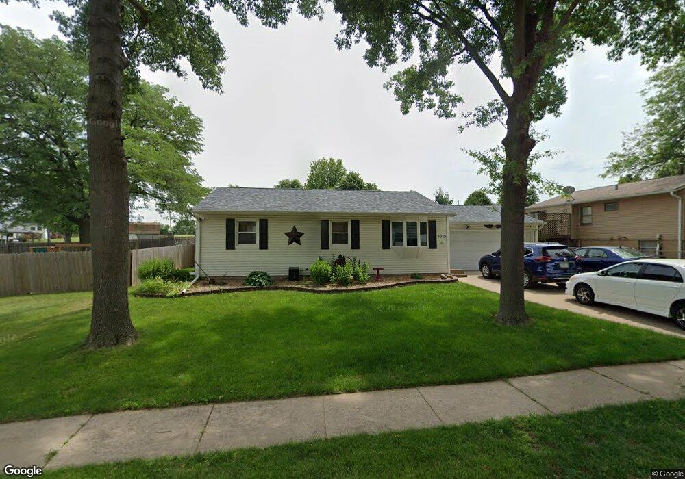 3015 W 40th St, Davenport, IA 52806 - photo 1