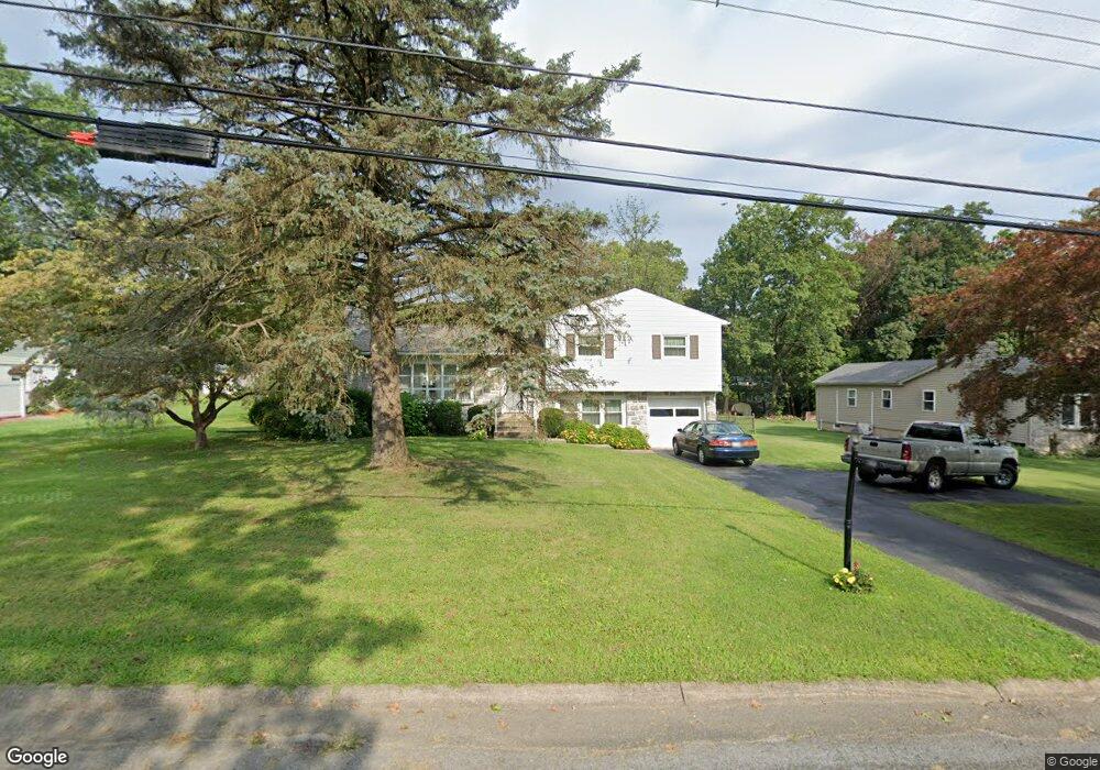 2257 Bruce Dr, Pottstown, PA 19464 - photo 1