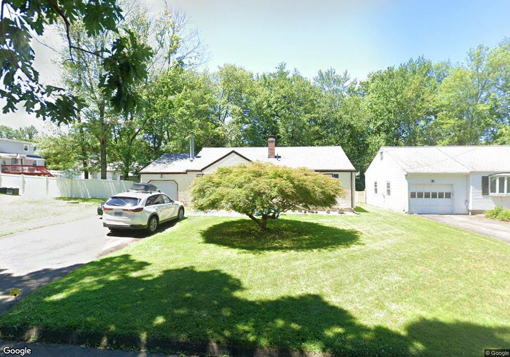 141 Grove St, Windsor, CT 06095 - photo 1